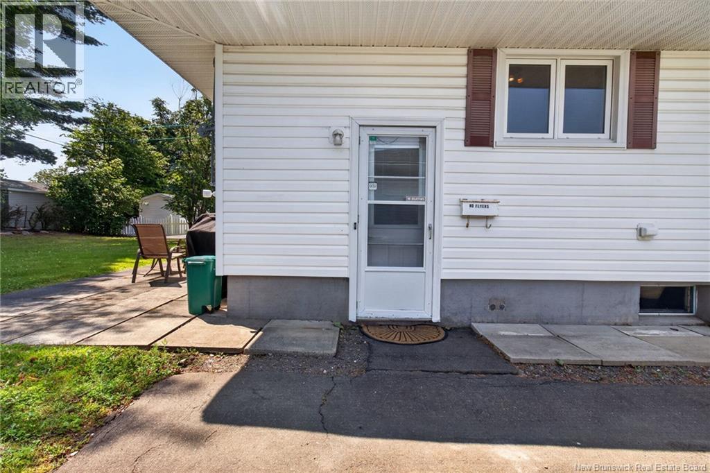 38 Lindsay Street Property Photo 39