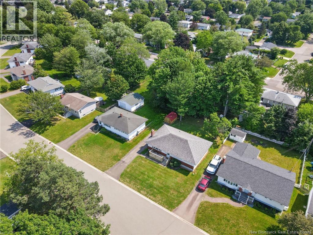 38 Lindsay Street Property Photo 46