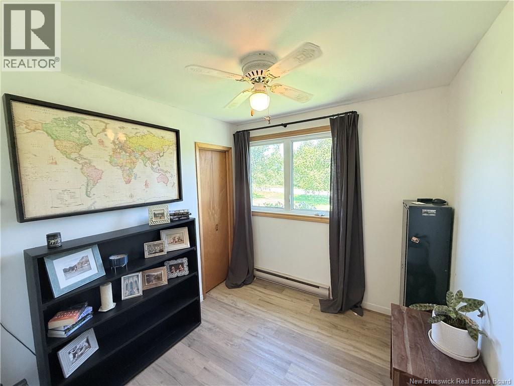 353 Back Greenfield Road Property Photo 17