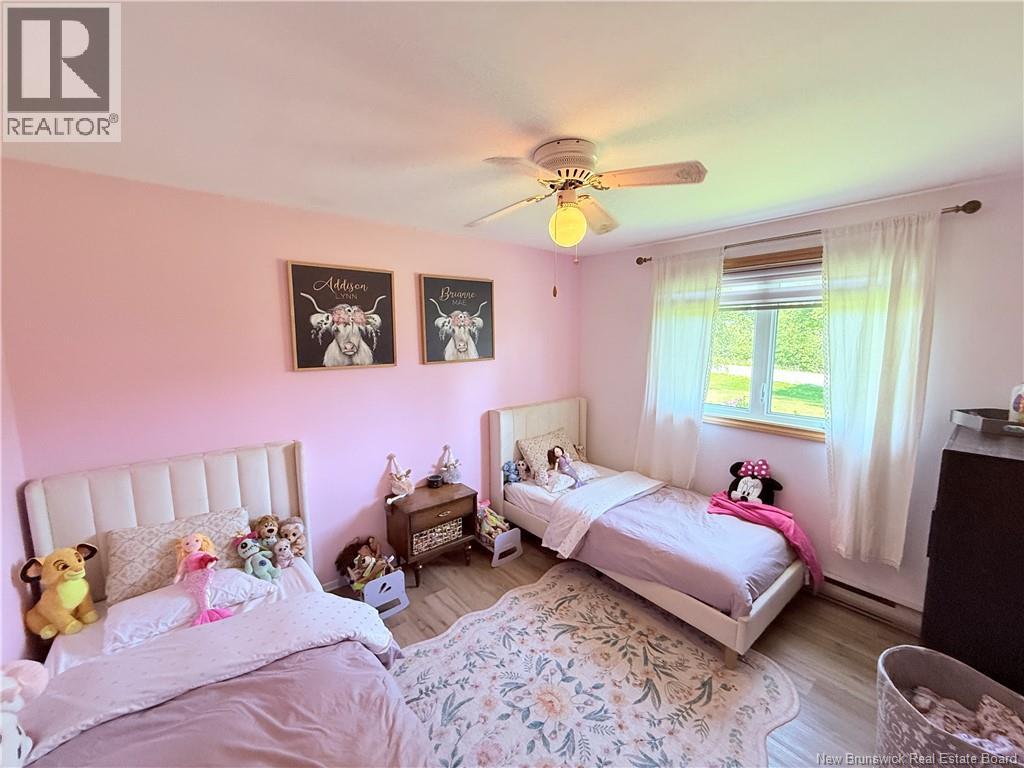 353 Back Greenfield Road Property Photo 18