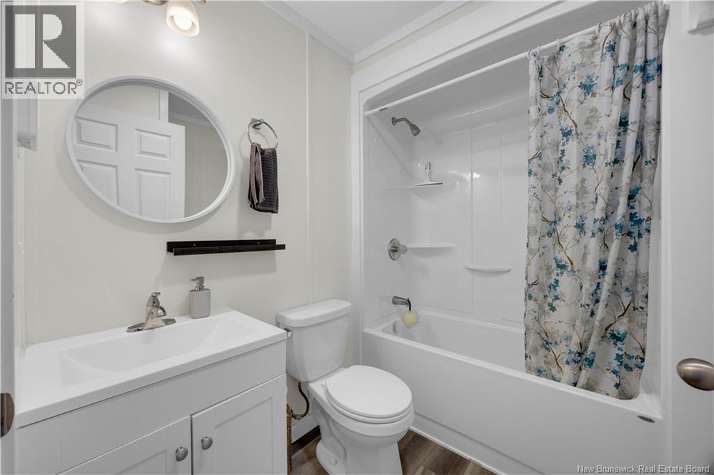 1 Kingfisher Road Property Photo 11