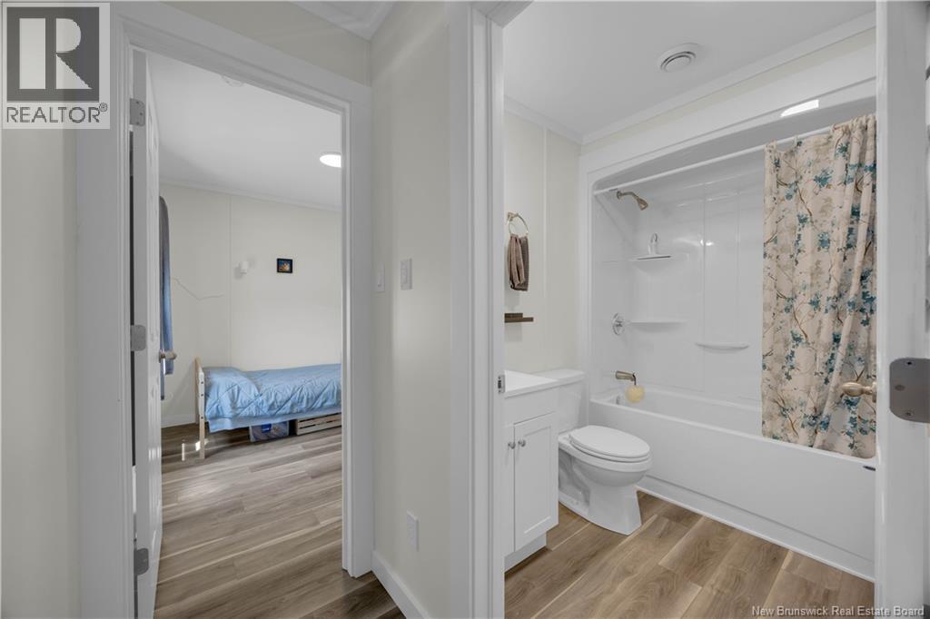 1 Kingfisher Road Property Photo 14