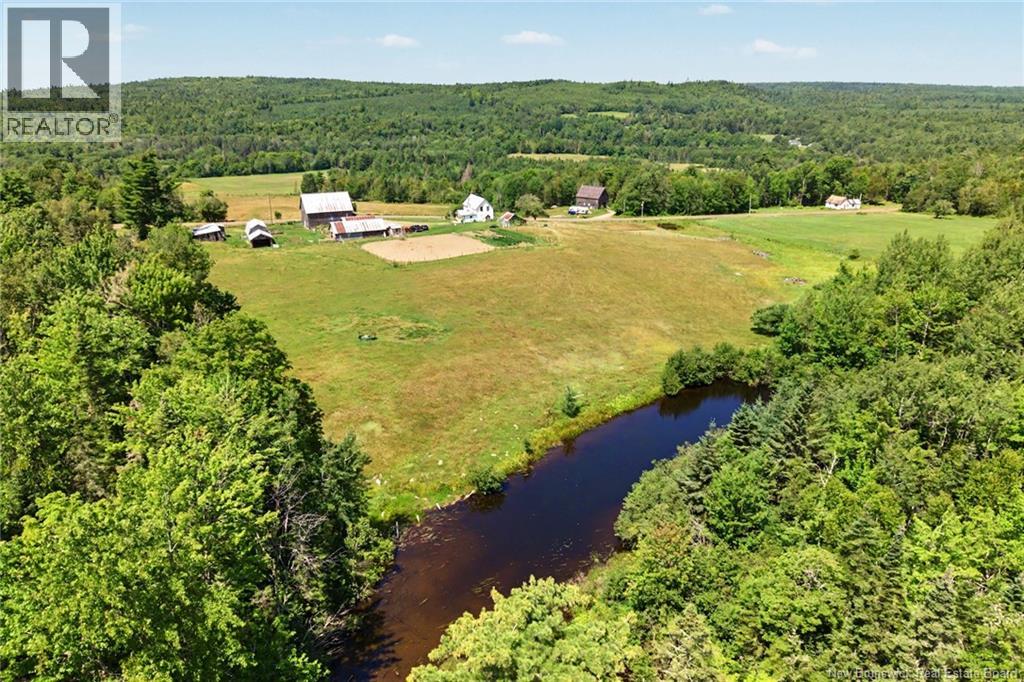 437 Mill Settlement Road Property Photo 3