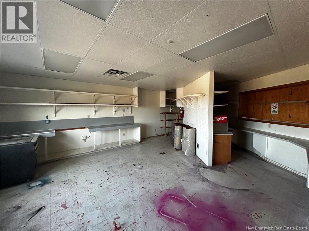 221 Hampton Road Property Photo 6