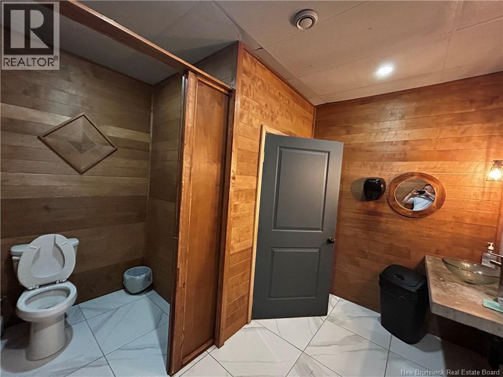 221 Hampton Road Property Photo 17