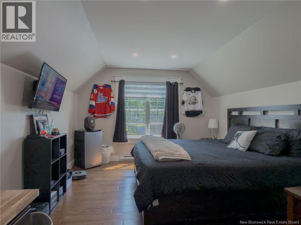 72 Longwood Drive Property Photo 28