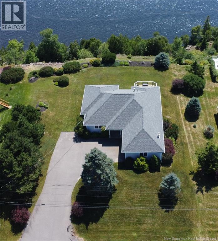 91 Rivershore Drive Property Photo 3