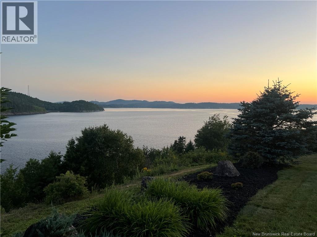 91 Rivershore Drive Property Photo 41