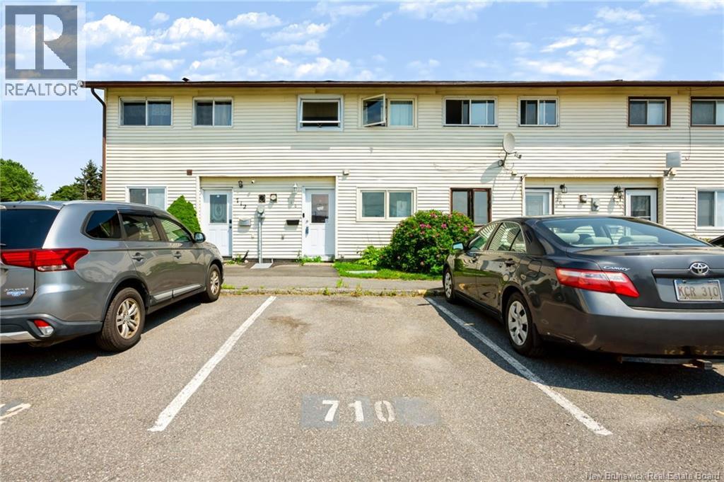 710 Highmeadow Drive Property Photo 1