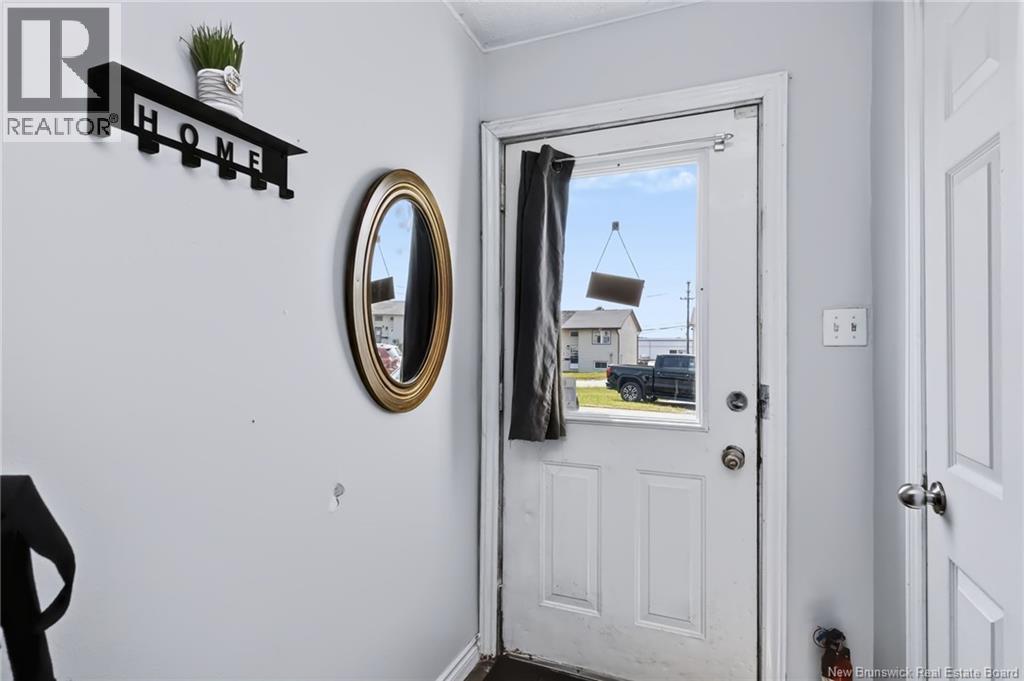 710 Highmeadow Drive Property Photo 3
