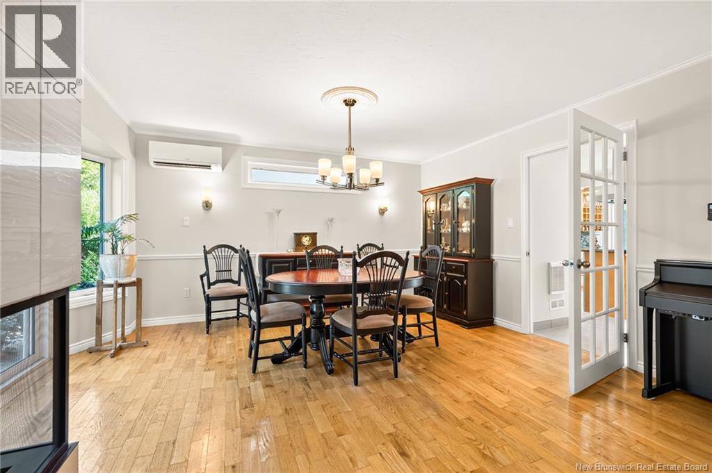 338 Vanier Property Photo 14