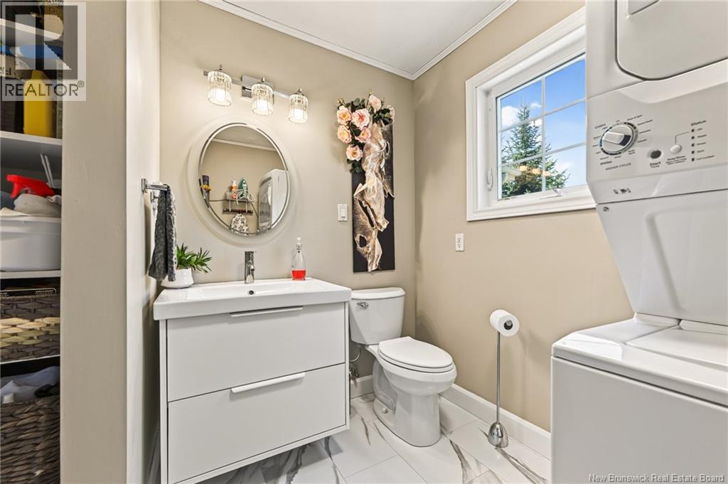 338 Vanier Property Photo 20