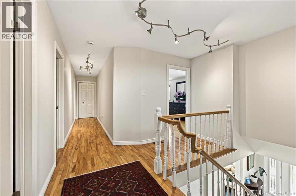 338 Vanier Property Photo 26