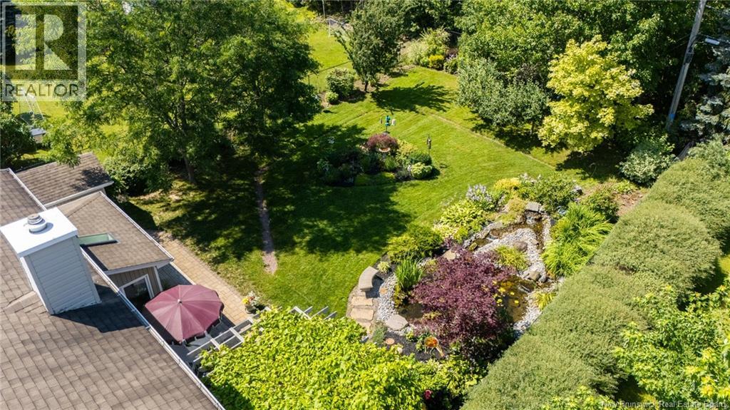 338 Vanier Property Photo 49