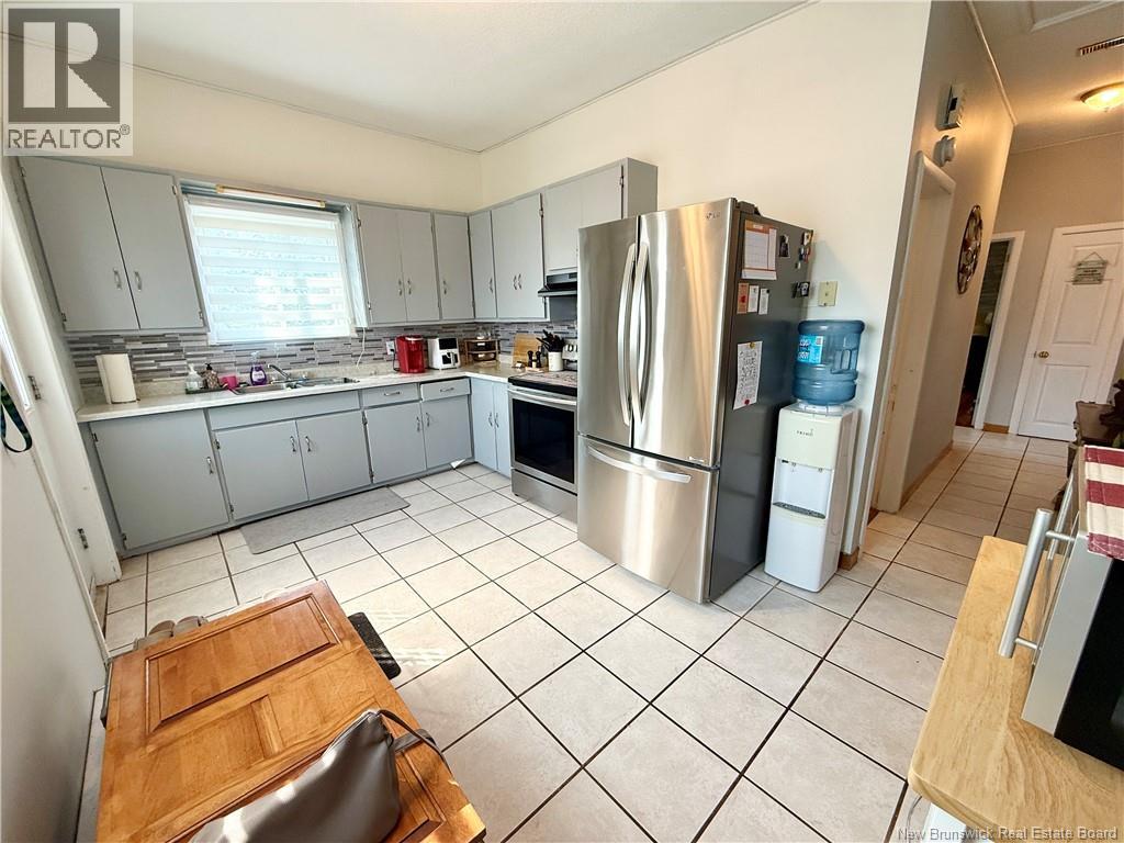565 St Simon Property Photo 7