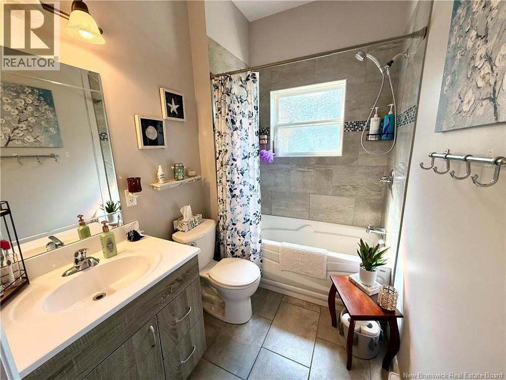 565 St Simon Property Photo 15