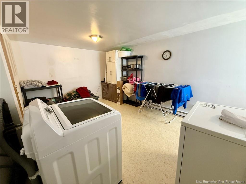 565 St Simon Property Photo 24