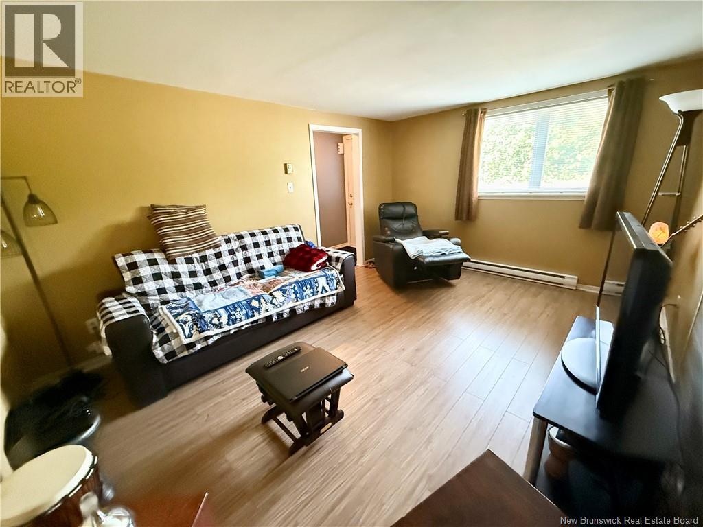 565 St Simon Property Photo 32