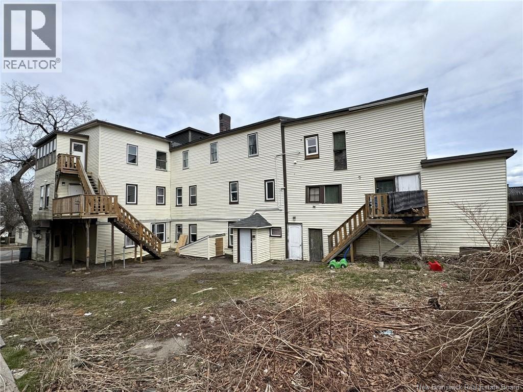 290 King St W Property Photo 6