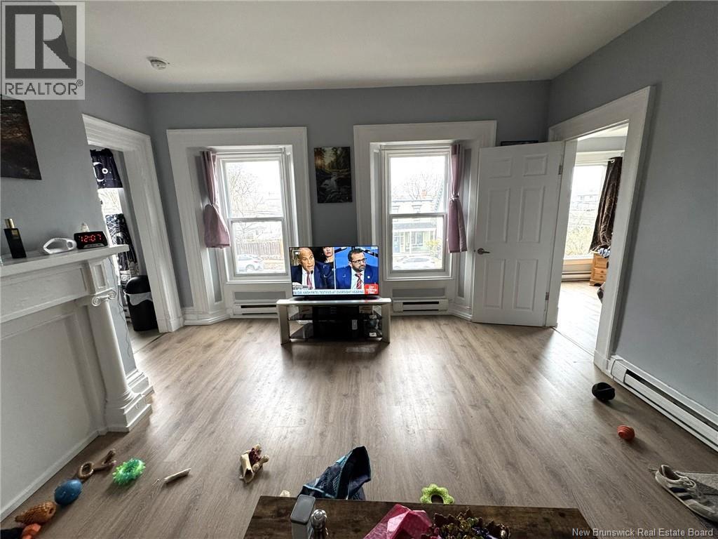 290 King St W Property Photo 12