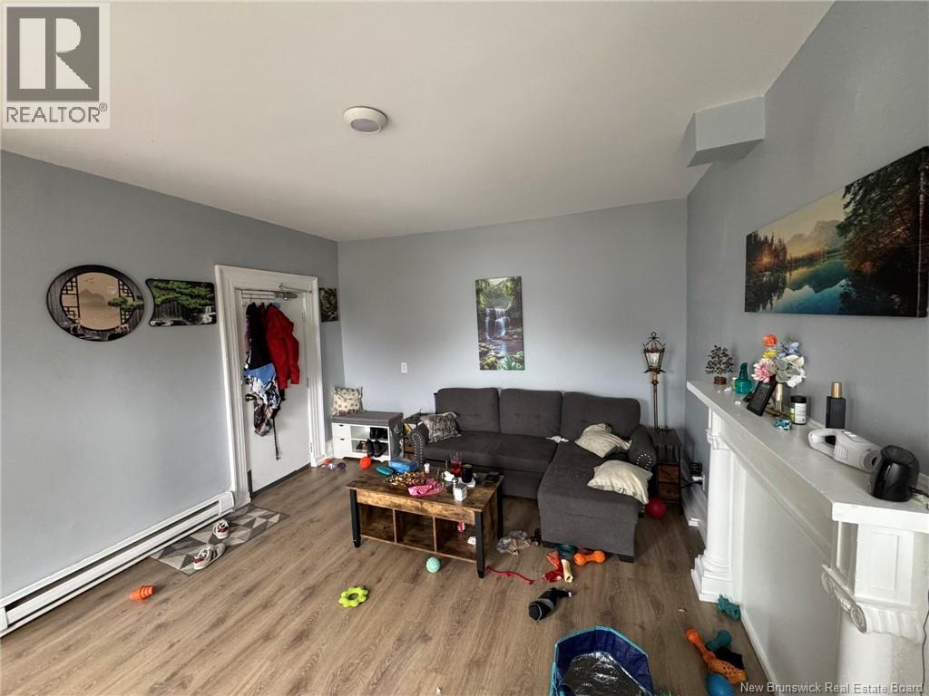 290 King St W Property Photo 18