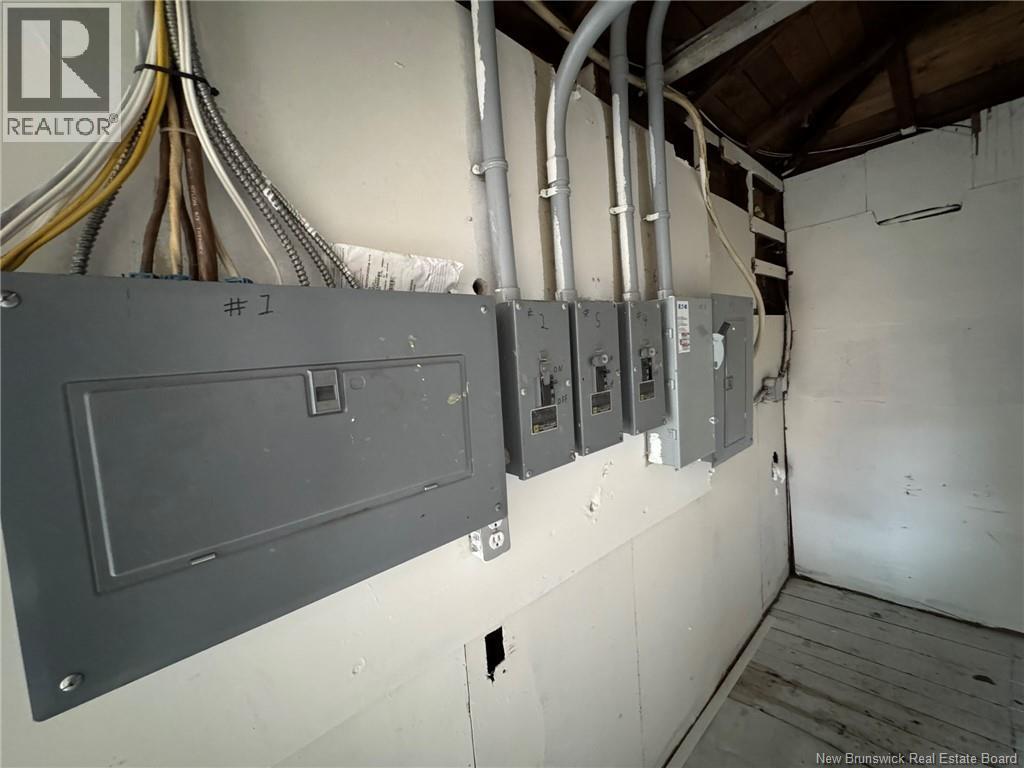 290 King St W Property Photo 33