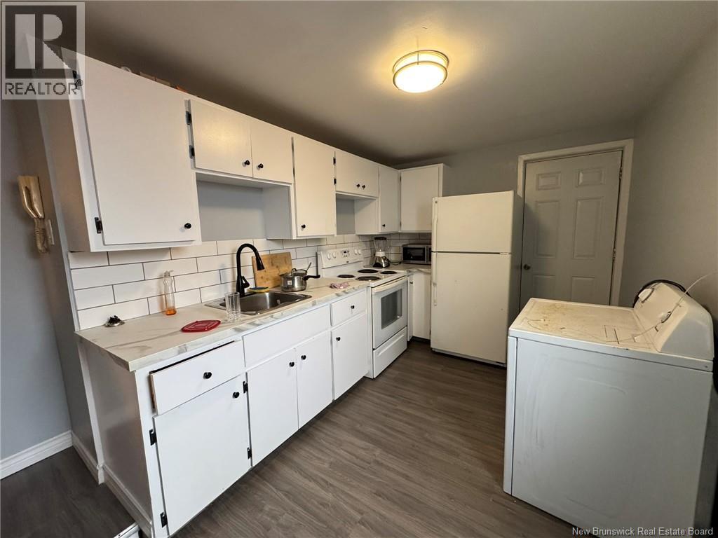 19 Cedar Street Property Photo 24