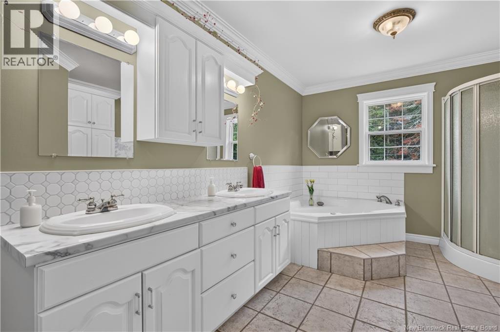 33 Amy Street Property Photo 12