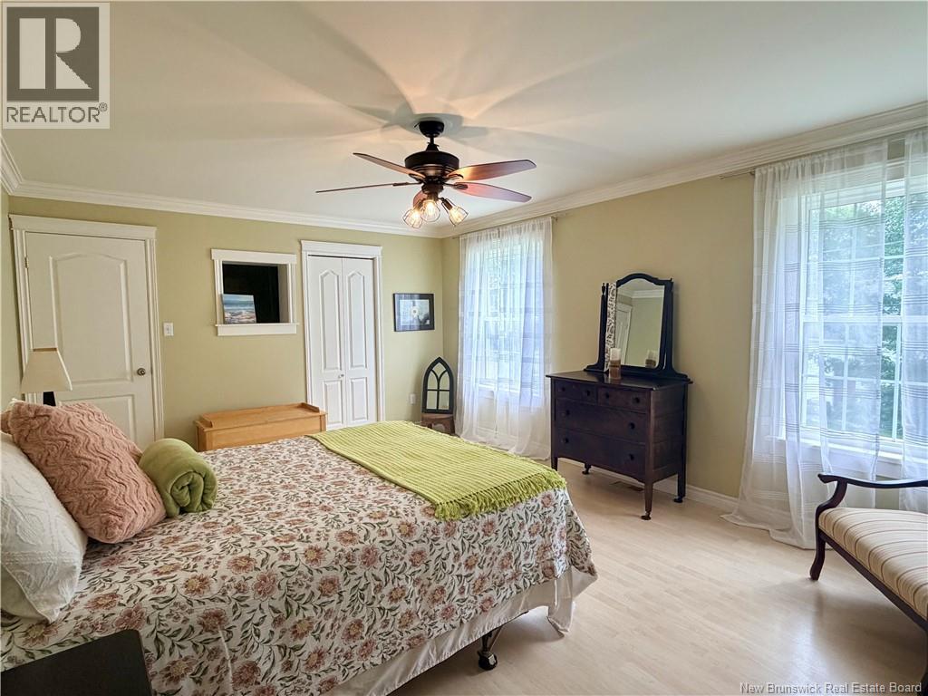 33 Amy Street Property Photo 16