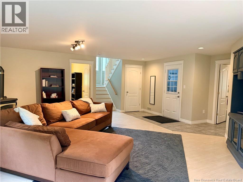 33 Amy Street Property Photo 24