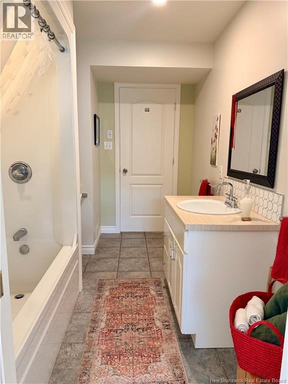 33 Amy Street Property Photo 26