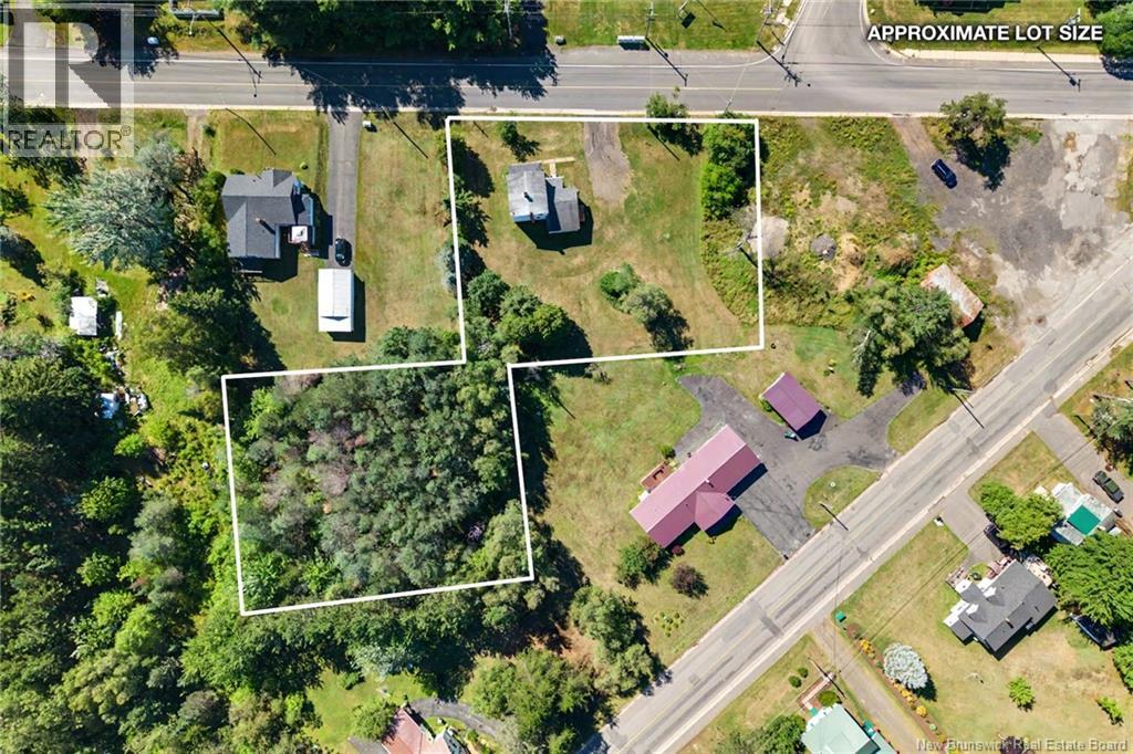 21 Red Bank Drive Property Photo 6