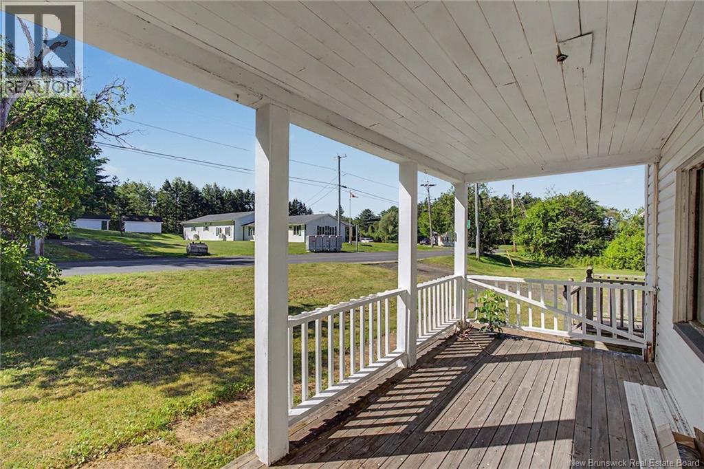 21 Red Bank Drive Property Photo 8