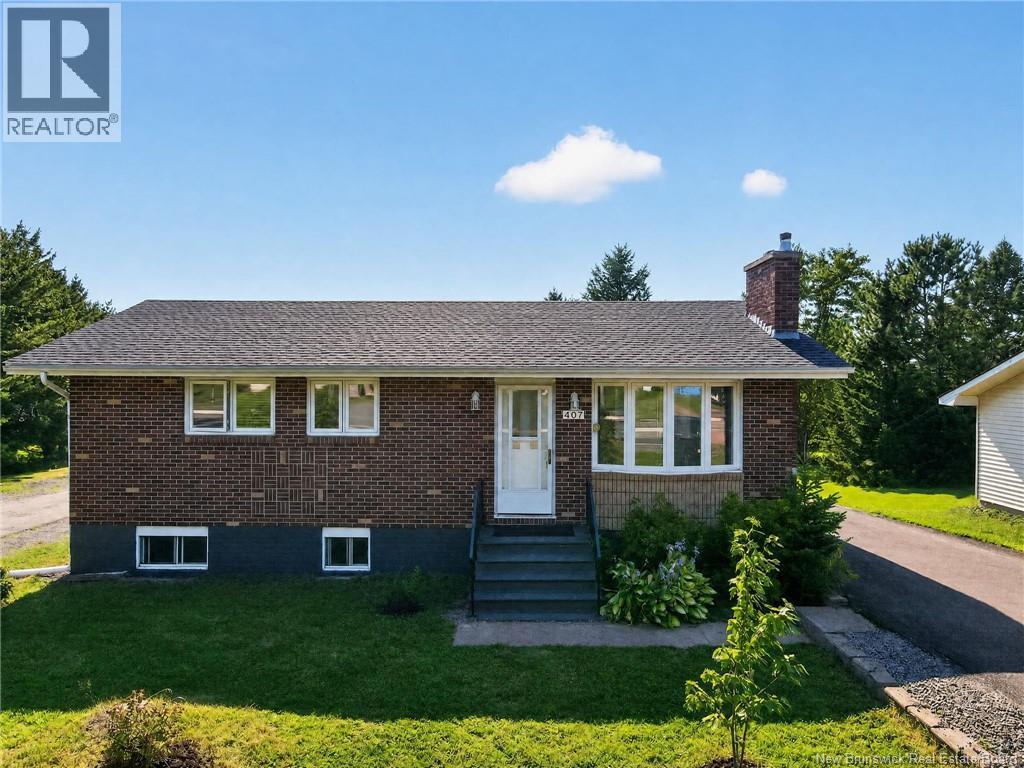 407 Fox Creek Road Property Photo 1