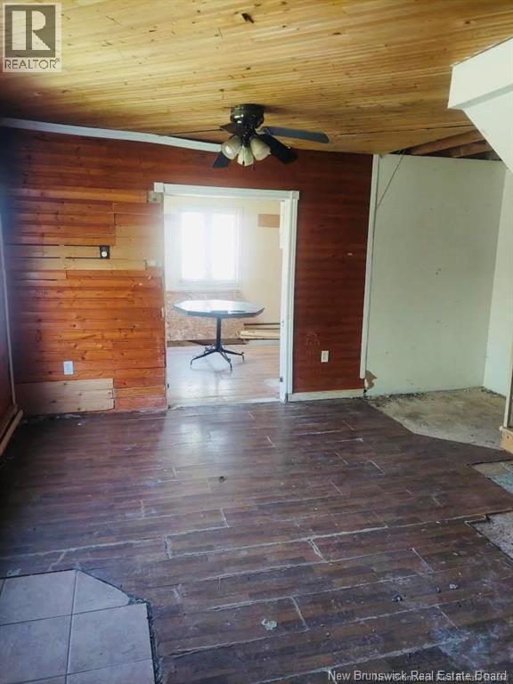 717 Laplante Road Property Photo 4