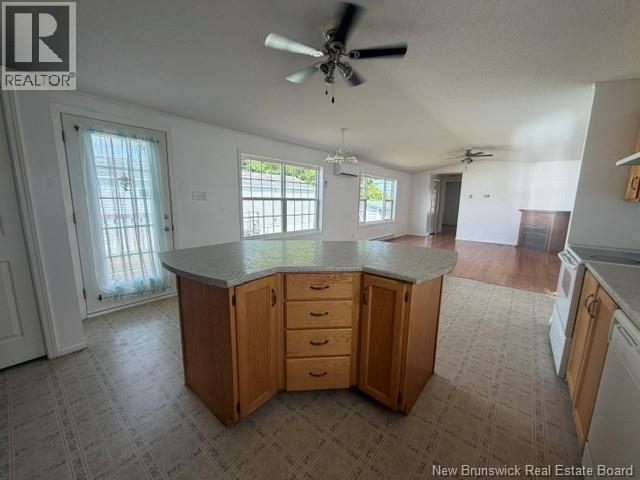 64 Orchard Crescent Property Photo 12