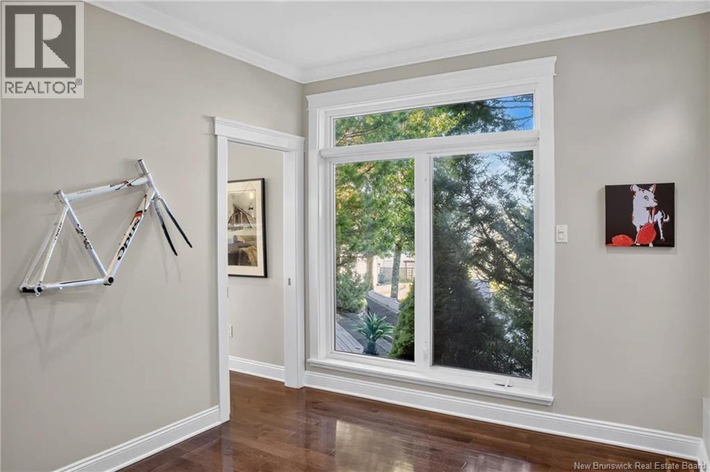 5 Admiralty Drive Property Photo 22