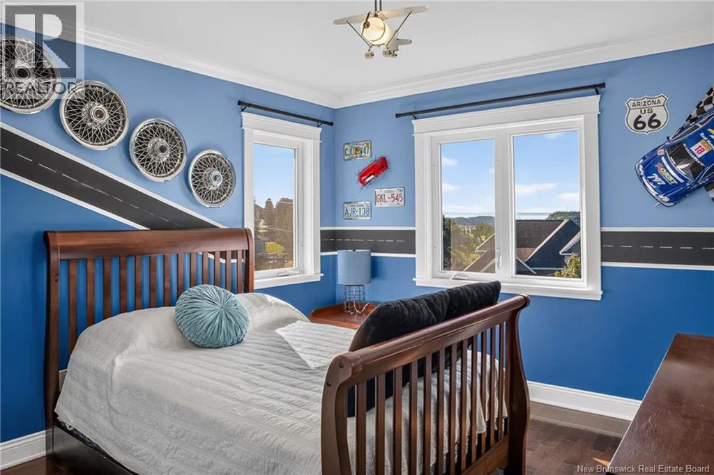 5 Admiralty Drive Property Photo 25