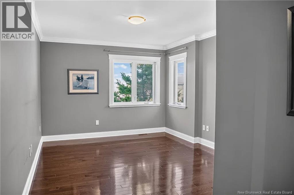 5 Admiralty Drive Property Photo 26