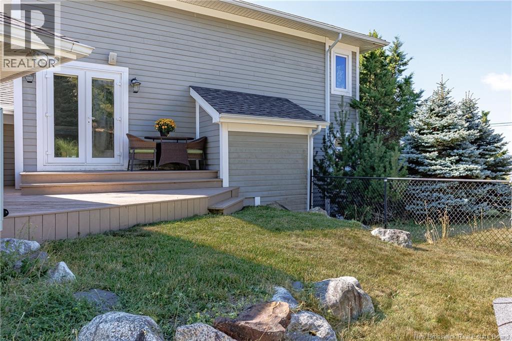 5 Admiralty Drive Property Photo 44