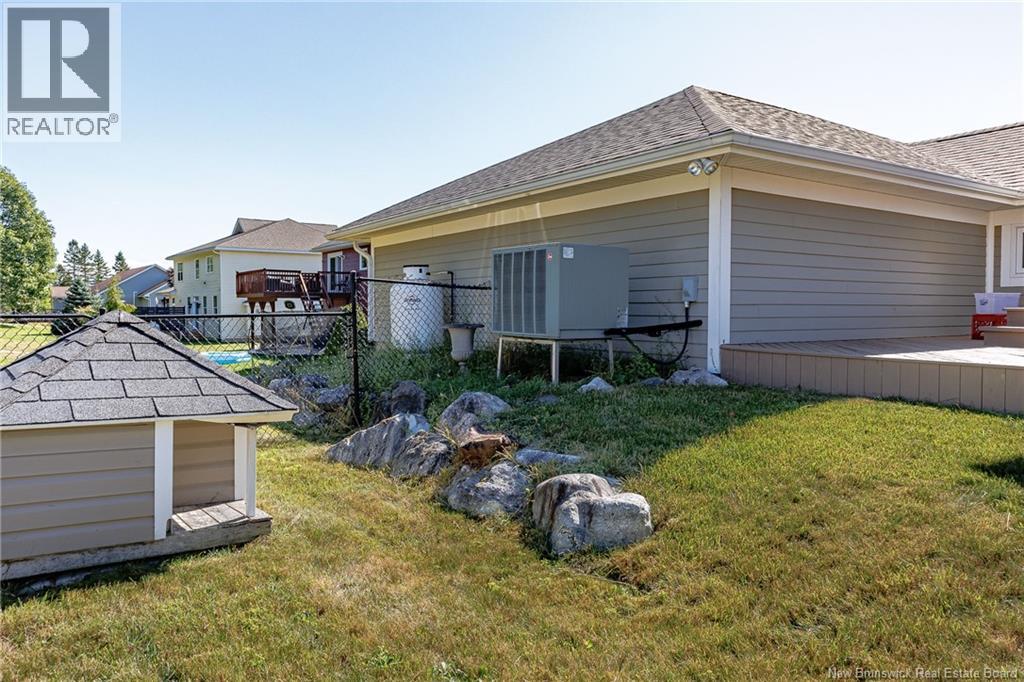 5 Admiralty Drive Property Photo 45