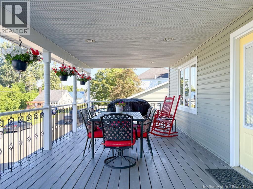 21 Hillcrest Avenue Property Photo 5