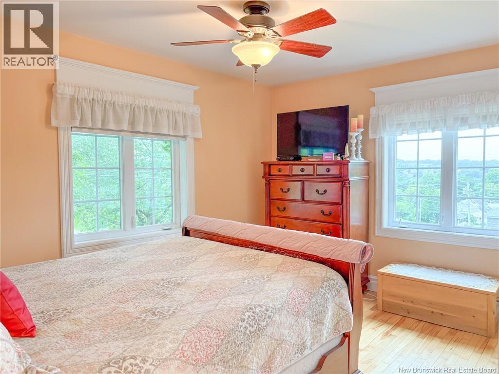 21 Hillcrest Avenue Property Photo 28