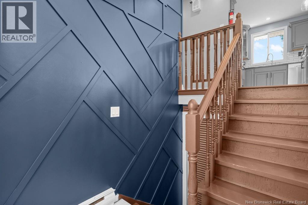 402 Marguerite Street Property Photo 8