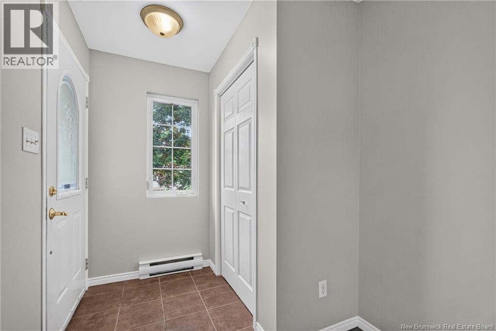 264 Glencairn Property Photo 9