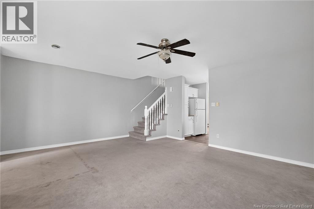 264 Glencairn Property Photo 12