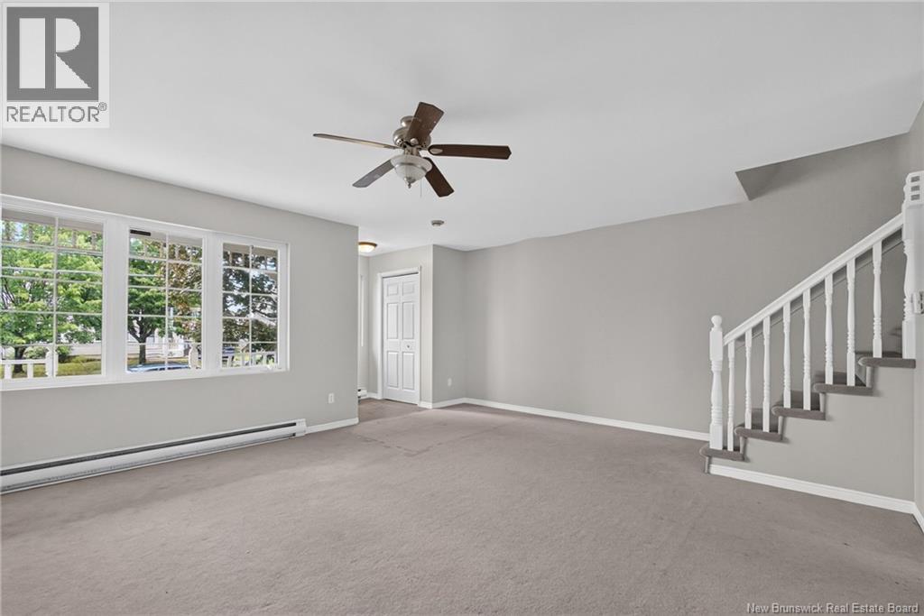264 Glencairn Property Photo 13