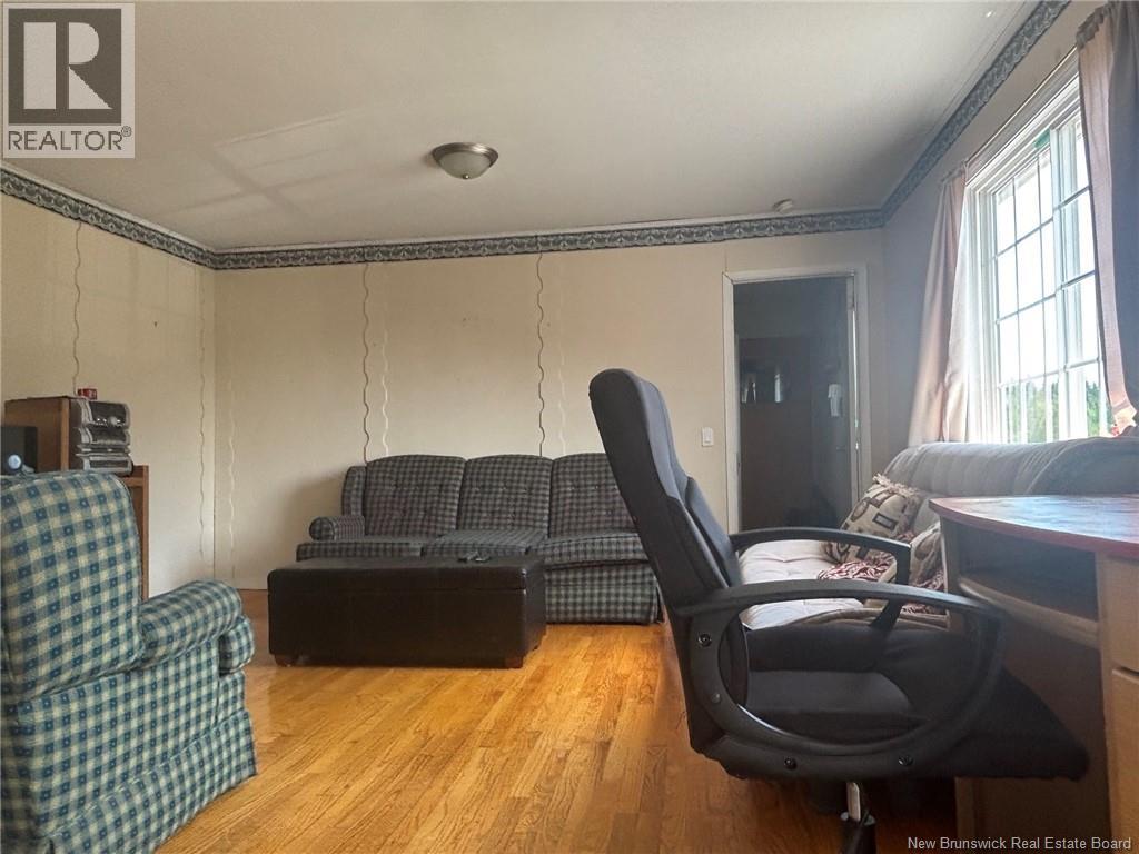 68 Munroe Road Property Photo 13