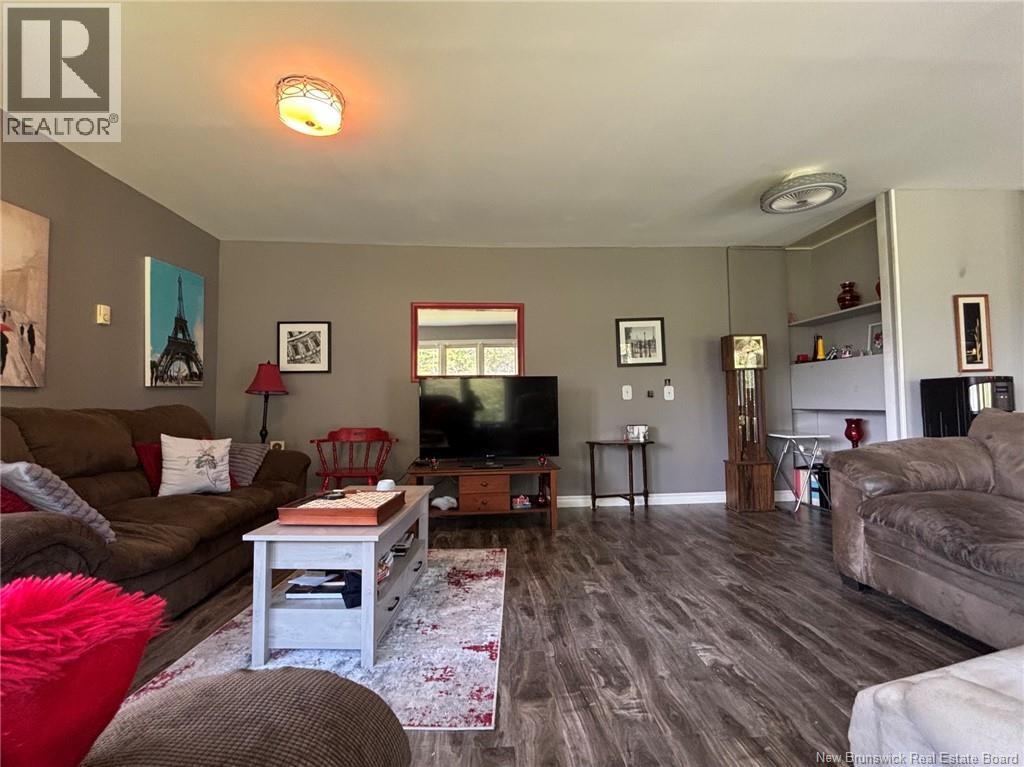 68 Munroe Road Property Photo 26