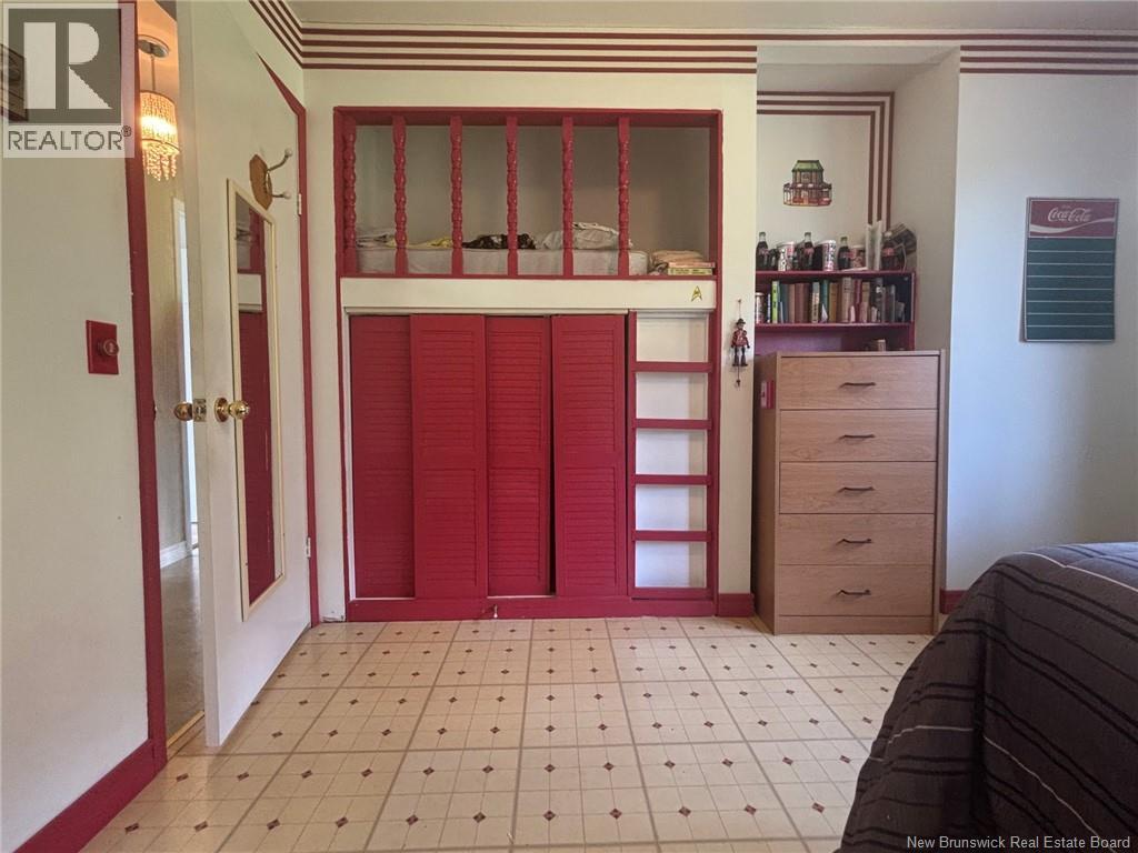68 Munroe Road Property Photo 38